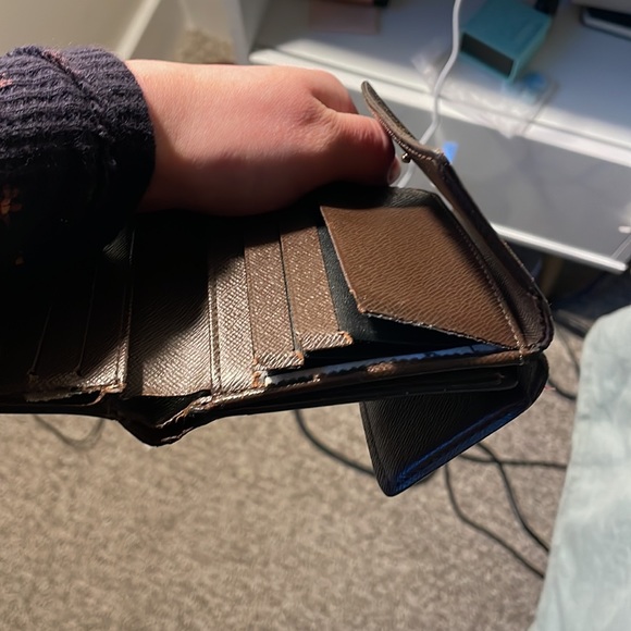 ᴀᴜᴛʜᴇɴᴛɪᴄ ᴠɪɴᴛᴀɢᴇ ʟᴠ ᴘᴏʀᴛᴇ ᴍᴏɴɴᴀɪᴇ ʙɪʟʟᴇᴛꜱ ᴅᴀᴍɪᴇʀ ᴇʙᴇɴᴇ ᴄᴀɴᴠᴀꜱ ᴡᴀʟʟᴇᴛ - Picture 14 of 14